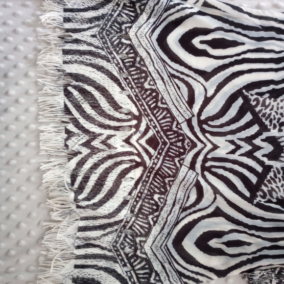 Animal print tunic top - Picture 5 of 5